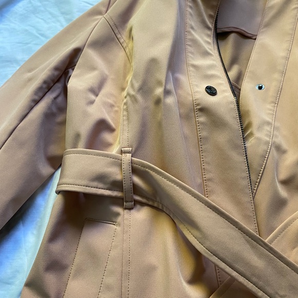 Calvin Klein Trench Coat - Picture 2 of 5